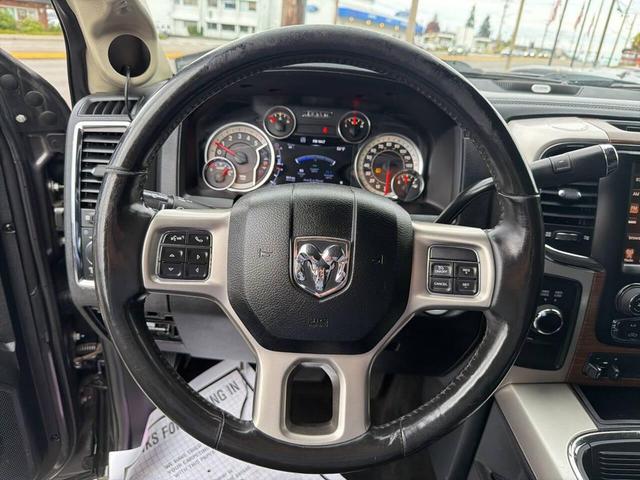 Photo of 2017 Brilliant Black Crystal Pearlcoat RAM 2500