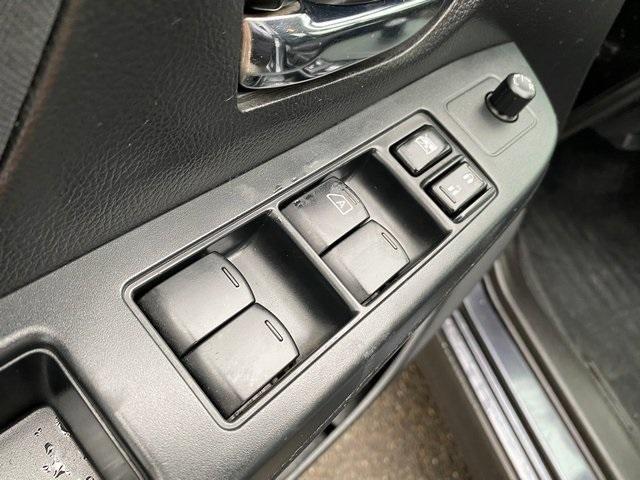 Photo of 2014 Dark Gray Metallic Subaru XV Crosstrek