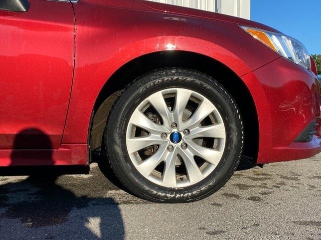 Photo of 2017 Venetian Red Pearl Subaru Legacy