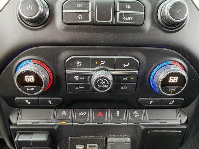 Photo of 2019 Black Chevrolet Silverado 1500