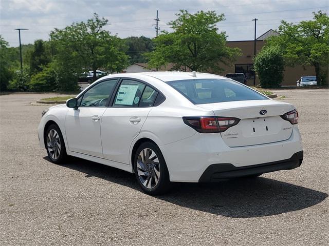 Photo of 2025 White Pearl Subaru Legacy