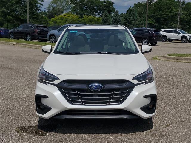 Photo of 2025 White Pearl Subaru Legacy