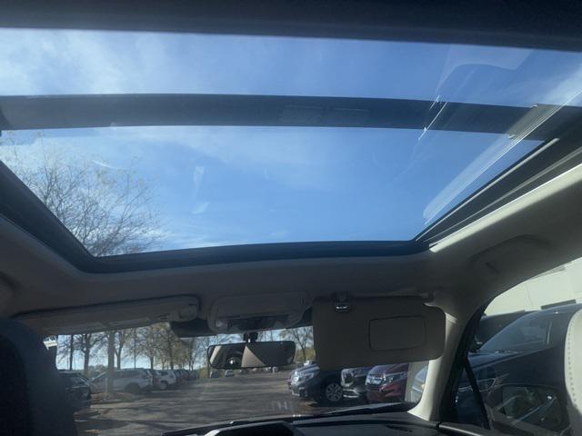 Photo of 2024 Ice Silver Metallic Subaru Forester
