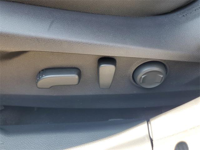 Photo of 2025 Geyser Blue Subaru Outback