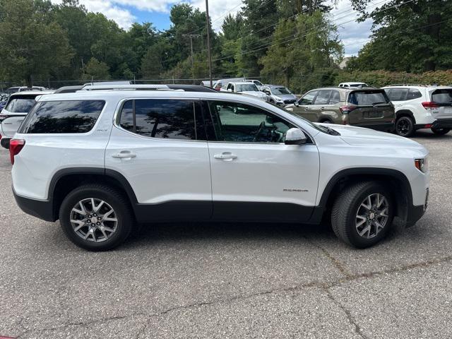 Photo of 2021 White Frost Tricoat GMC Acadia