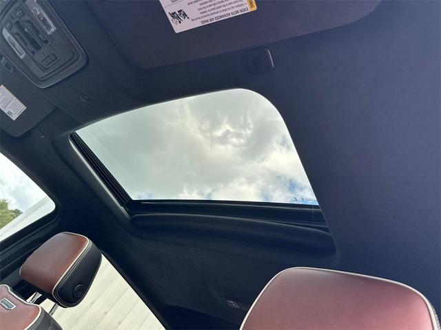 Photo of 2023 Onyx Black GMC Sierra 1500