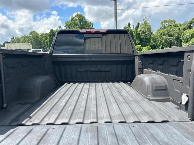 Photo of 2023 Onyx Black GMC Sierra 1500