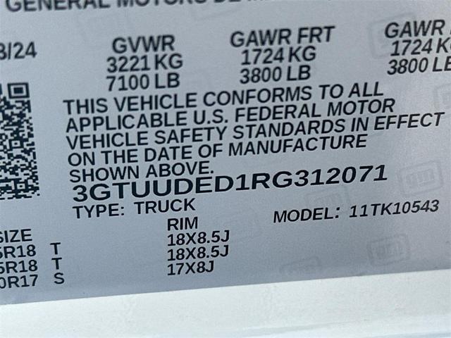 Photo of 2024 Summit White GMC Sierra 1500