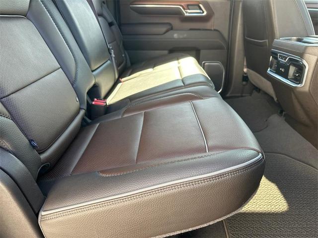 Photo of 2023 Pacific Blue Metallic GMC Sierra 1500