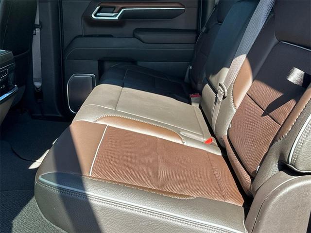 Photo of 2023 Pacific Blue Metallic GMC Sierra 1500