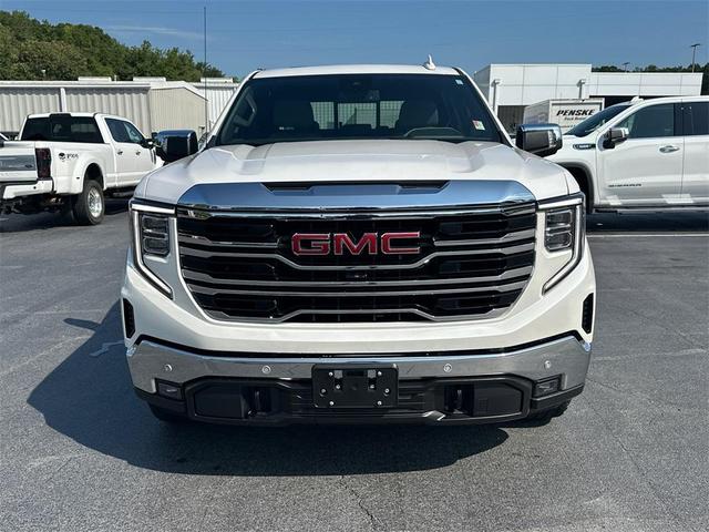 Photo of 2024 White Frost Tri-Coat GMC Sierra 1500