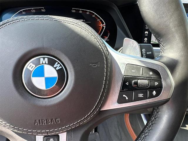 Photo of 2022 Manhattan Green Metallic BMW X7