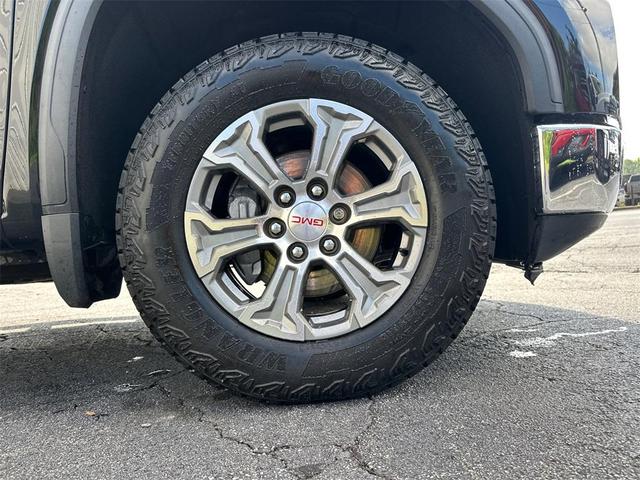 Photo of 2021 Onyx Black GMC Sierra 1500