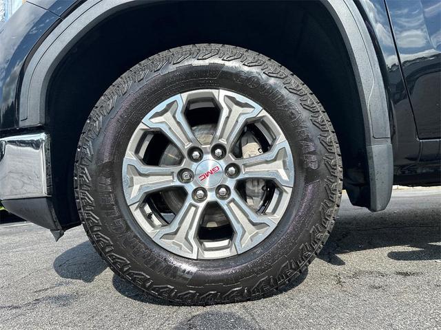 Photo of 2021 Onyx Black GMC Sierra 1500