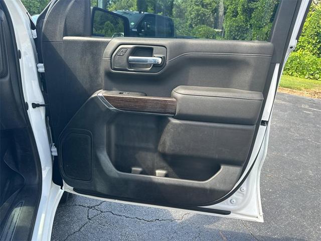Photo of 2021 Summit White GMC Sierra 1500