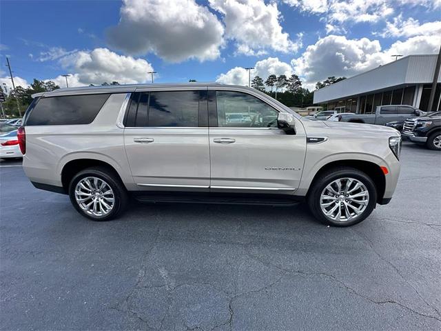 Photo of 2024 Beige Pearl Metallic GMC Yukon XL