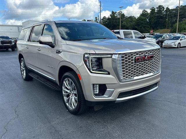 Photo of 2024 Beige Pearl Metallic GMC Yukon XL