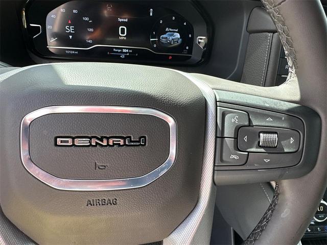 Photo of 2024 Beige Pearl Metallic GMC Yukon XL