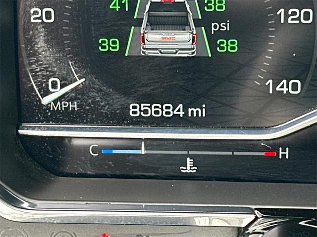 Photo of 2022 Summit White GMC Sierra 1500