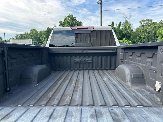 Photo of 2022 Summit White GMC Sierra 1500