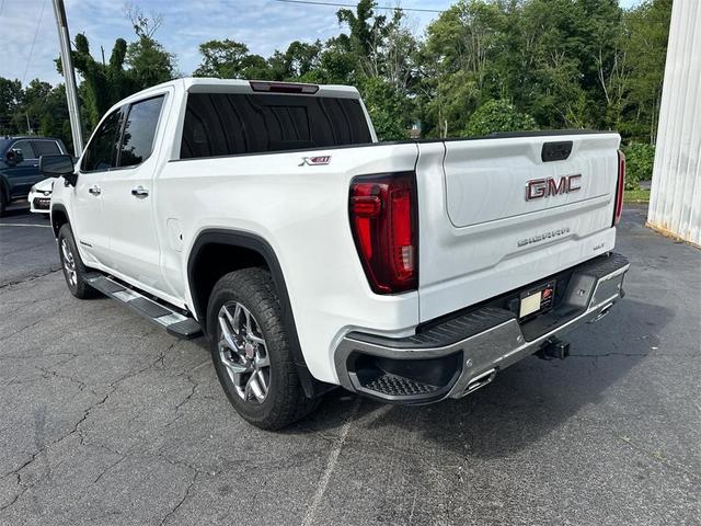 Photo of 2022 Summit White GMC Sierra 1500