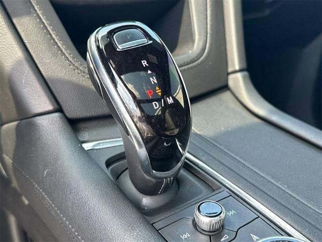 Photo of 2022 Crystal White Tri-Coat Cadillac XT6