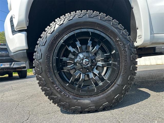 Photo of 2019 Summit White Chevrolet Silverado 1500