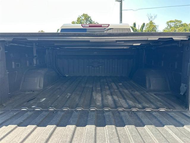Photo of 2019 Summit White Chevrolet Silverado 1500