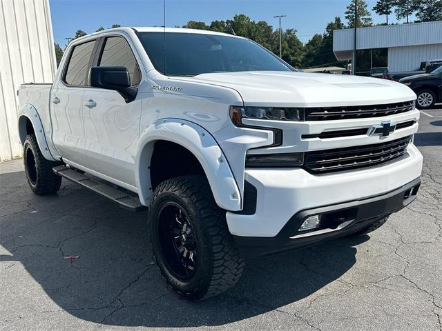 Photo of 2019 Summit White Chevrolet Silverado 1500