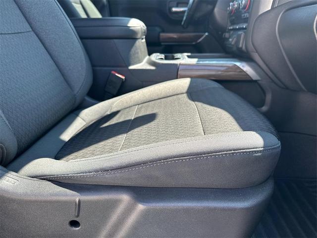 Photo of 2019 Summit White Chevrolet Silverado 1500