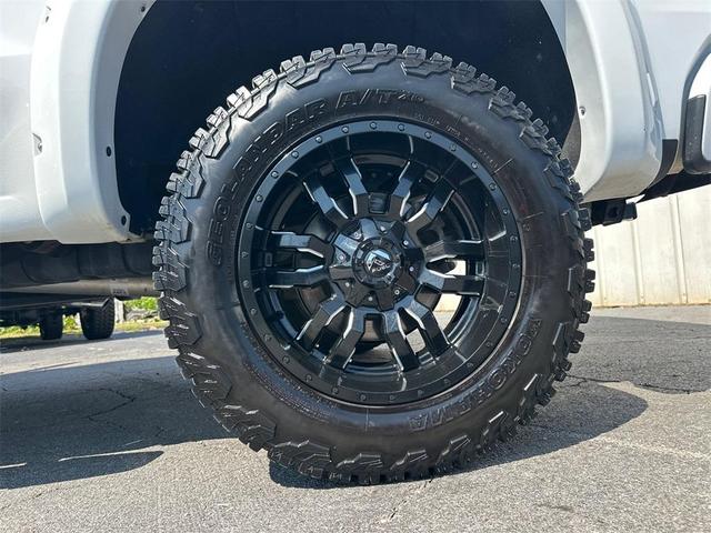 Photo of 2019 Summit White Chevrolet Silverado 1500