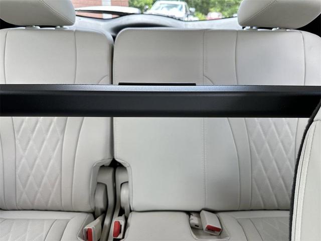 Photo of 2023 White Frost Tri-Coat Buick Enclave