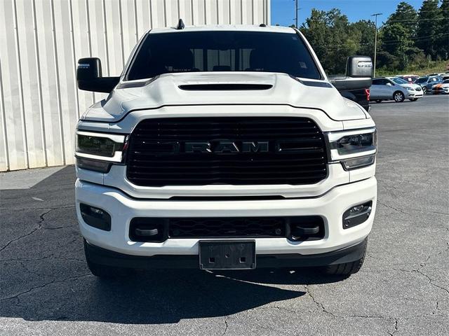 Photo of 2024 Pearl White RAM 2500