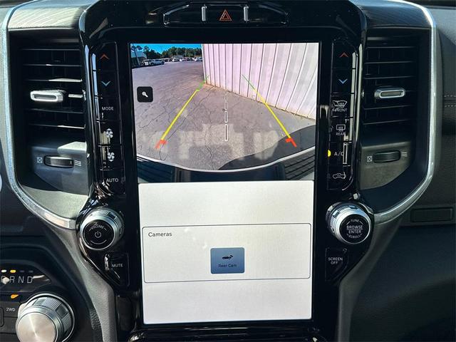 Photo of 2024 Pearl White RAM 2500