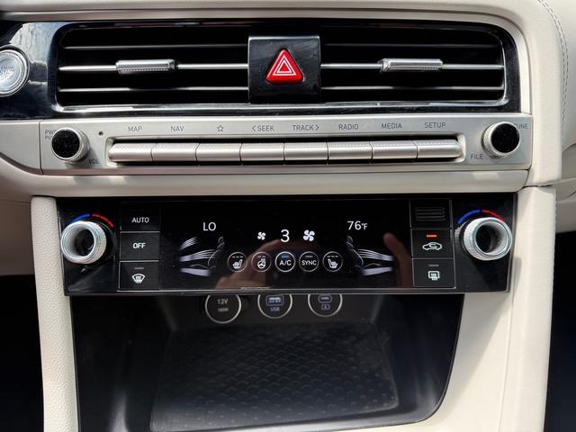 Photo of 2025 Pearl Genesis G70