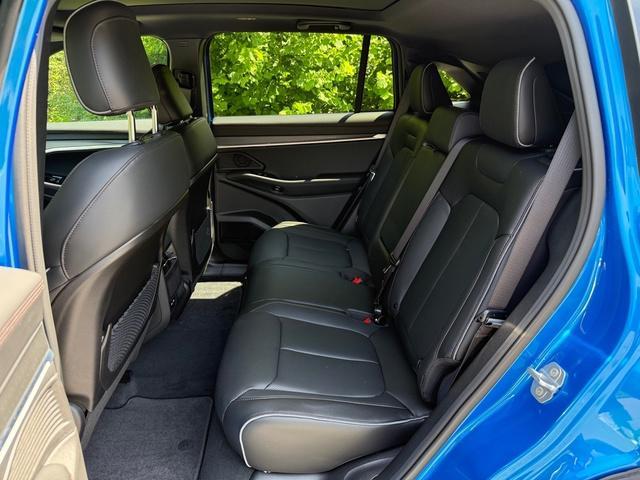 Photo of 2025 Hydro Blue Pearlcoat Jeep Wagoneer S