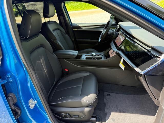 Photo of 2025 Hydro Blue Pearlcoat Jeep Wagoneer S