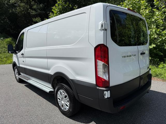 Photo of 2024 Oxford White Ford Transit-250