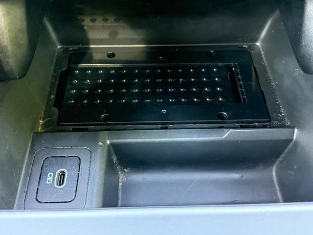 Photo of 2024 Santorini Black Land Rover Range Rover Evoque