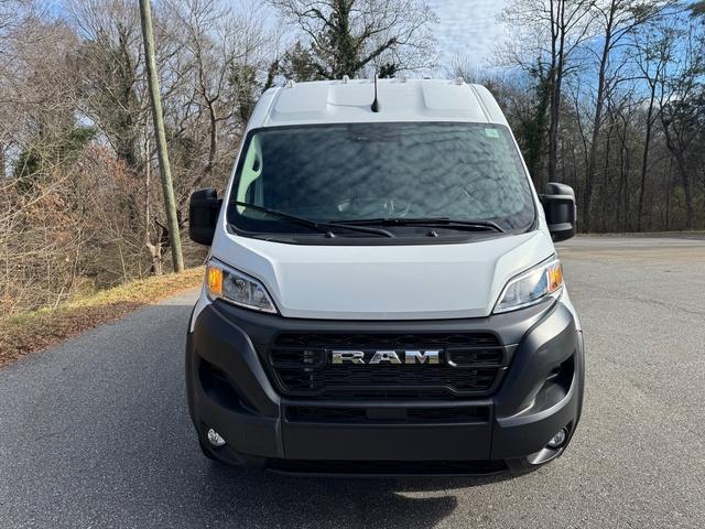 Photo of 2025 Bright White Clearcoat RAM ProMaster 2500