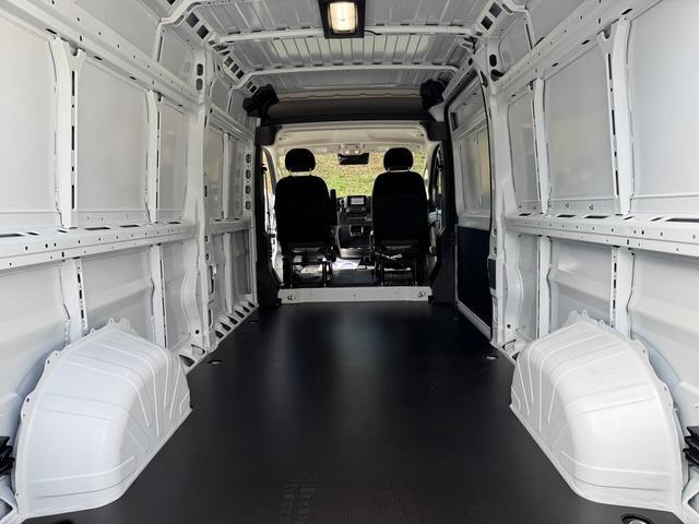 Photo of 2025 Bright White Clearcoat RAM ProMaster 2500