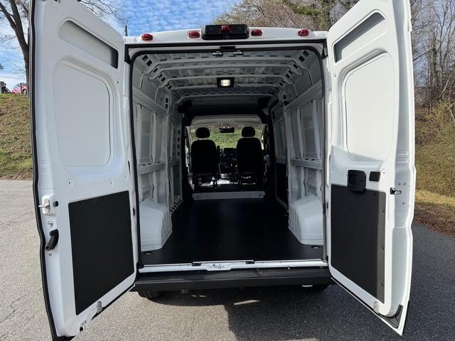 Photo of 2025 Bright White Clearcoat RAM ProMaster 2500