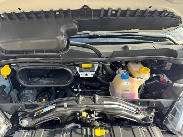 Photo of 2025 Bright White Clearcoat RAM ProMaster 2500