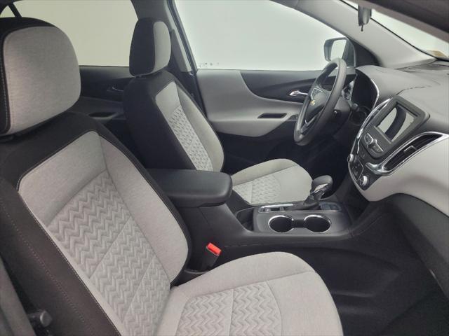 Photo of 2023 Sterling Gray Metallic Chevrolet Equinox