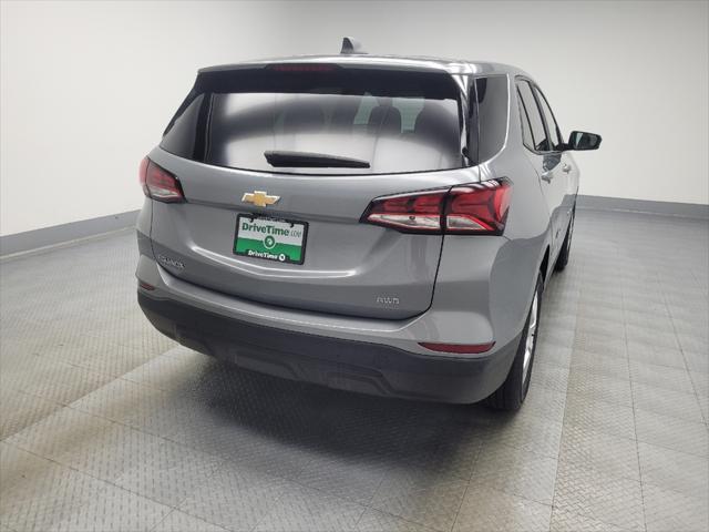 Photo of 2023 Sterling Gray Metallic Chevrolet Equinox