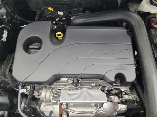 Photo of 2023 Sterling Gray Metallic Chevrolet Equinox