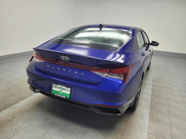 Photo of 2023 Intense Blue Hyundai ELANTRA