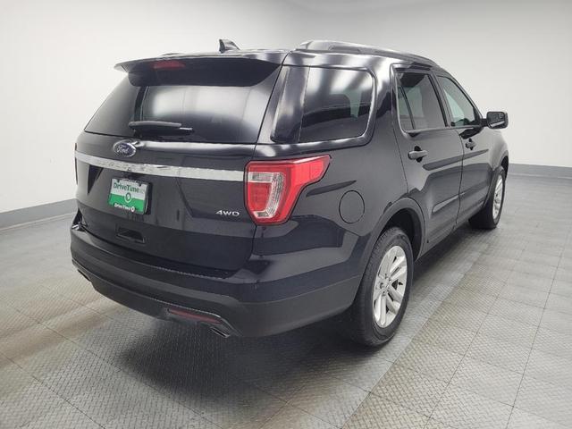 Photo of 2016 Shadow Black Ford Explorer