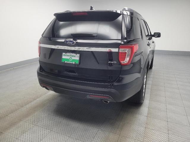 Photo of 2016 Shadow Black Ford Explorer
