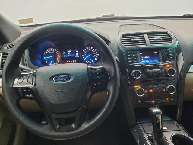 Photo of 2016 Shadow Black Ford Explorer